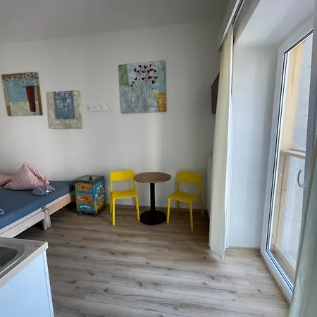 Appartement Garsoniera Centr, Na Hradbach 118