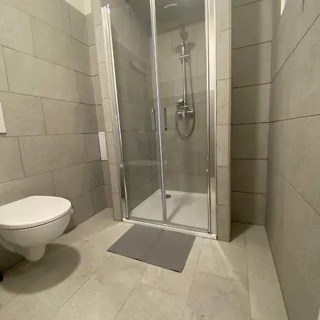 Garsoniera Centr, Na Hradbach 118 *