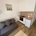 Garsoniéra Centr, Na Hradbách 118 * Ostrava