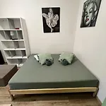 Appartement Garsoniéra Centr, Na Hradbách 118 *