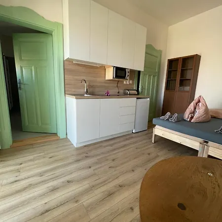 Garsoniera Centr, Na Hradbach 118 * Ostrava