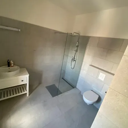 Garsoniera Centr, Na Hradbach 118