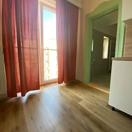 Garsoniera - Centrum U Jiraskova Namesti Острава