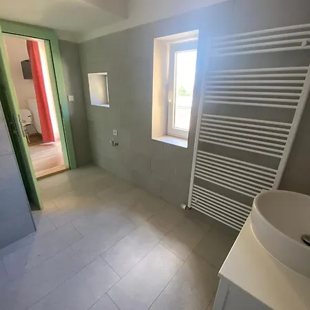 Garsoniera Centr, Na Hradbach 118 Острава