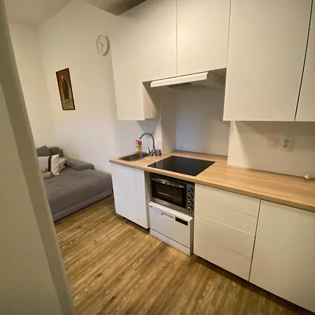 Garsoniera Centr, Na Hradbach 118 * Ostrava